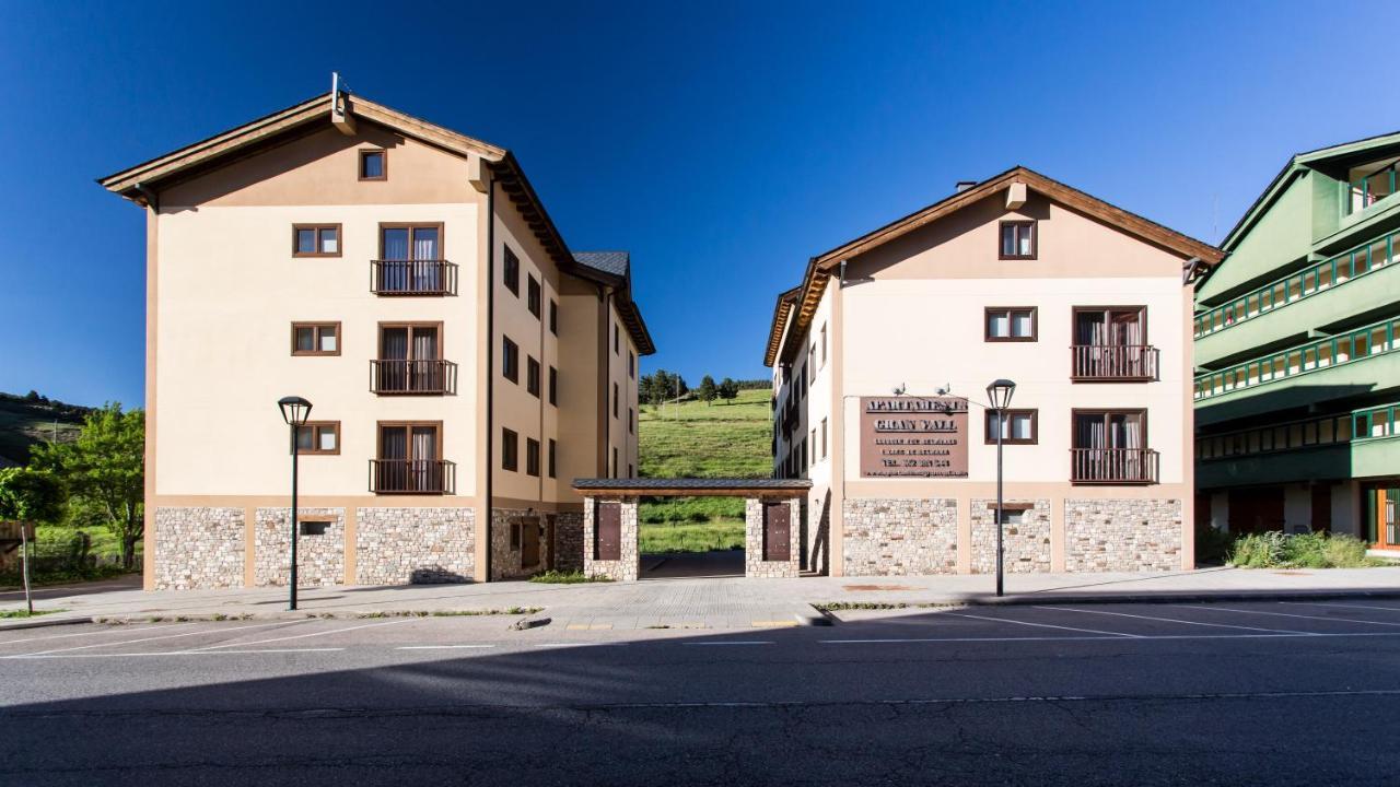 Apartaments Gran Vall La Molina  Eksteriør bilde