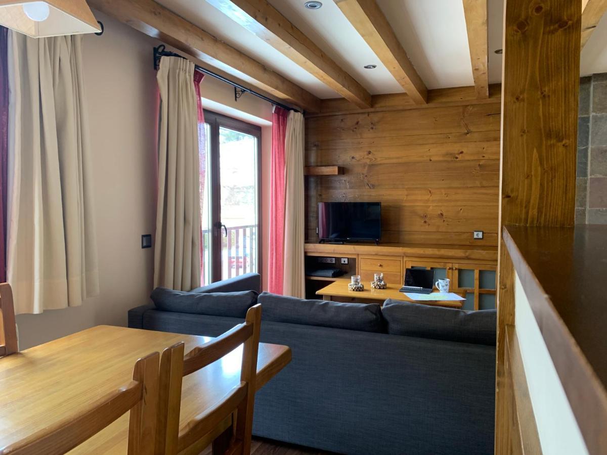 Apartaments Gran Vall La Molina  Eksteriør bilde