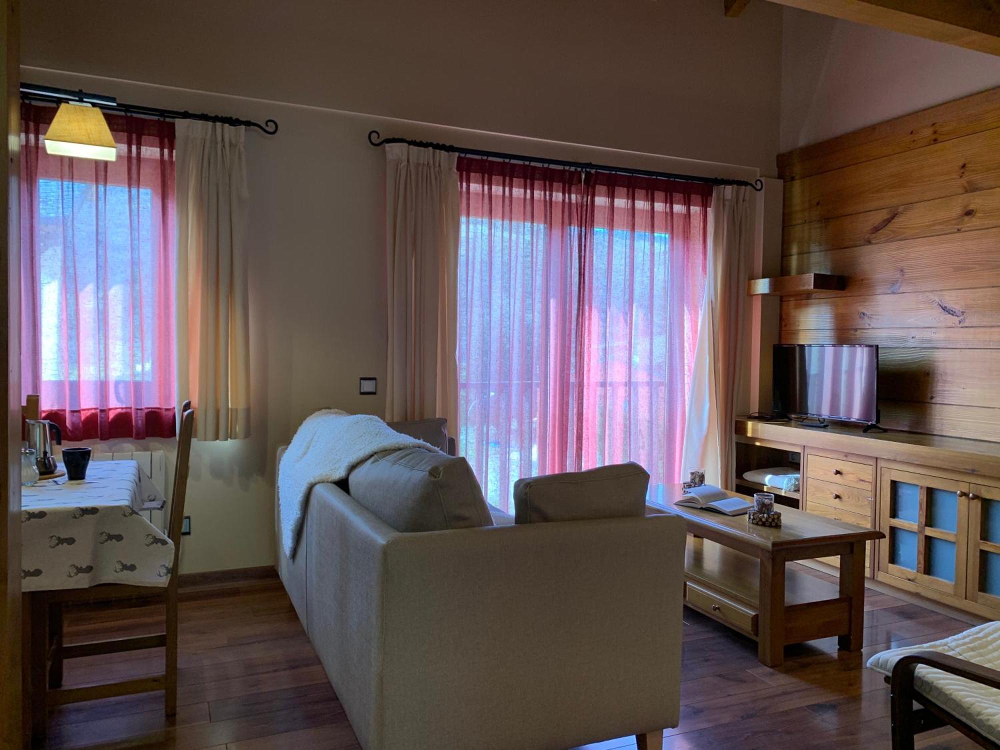 Apartaments Gran Vall La Molina  Eksteriør bilde